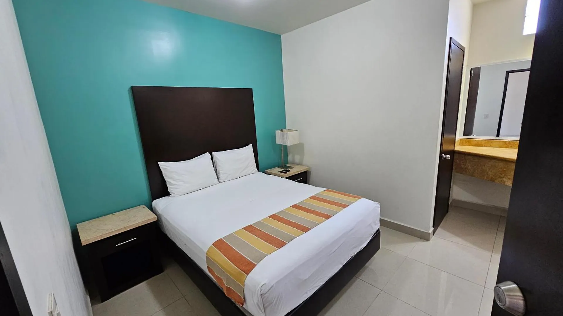 Hotel Maria Elena Cabo San Lucas